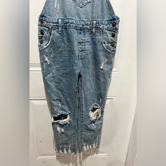 ONE X ONETEASPOON Hooligan Distressed Cropped Denim overalls size 25 - Picture 4 of 8